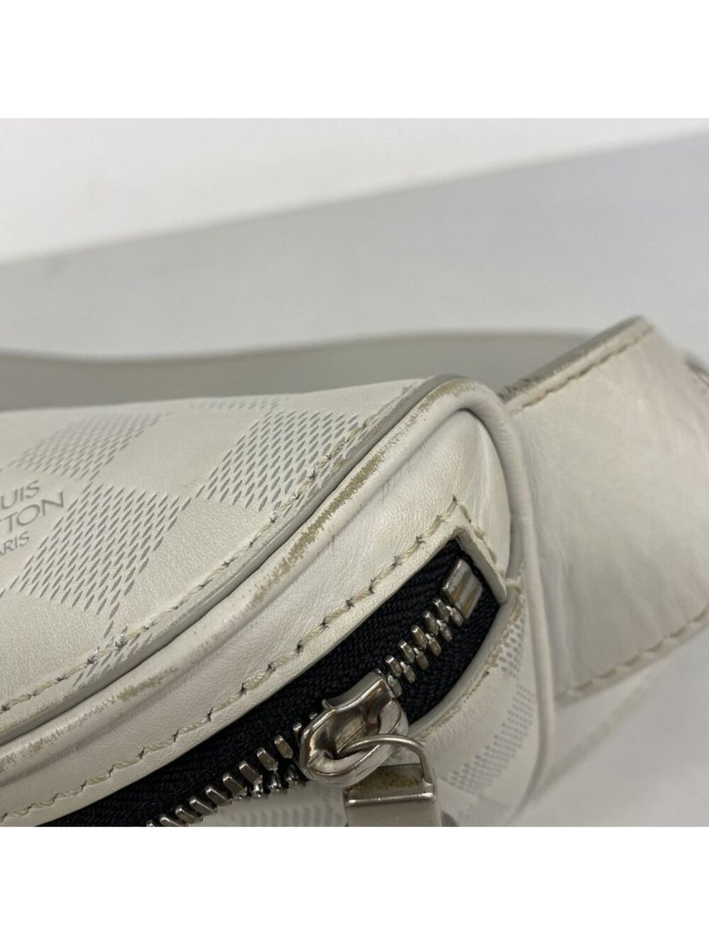 Louis Vuitton Waist Bag Damier Infini Blanc - Picture 7 of 12
